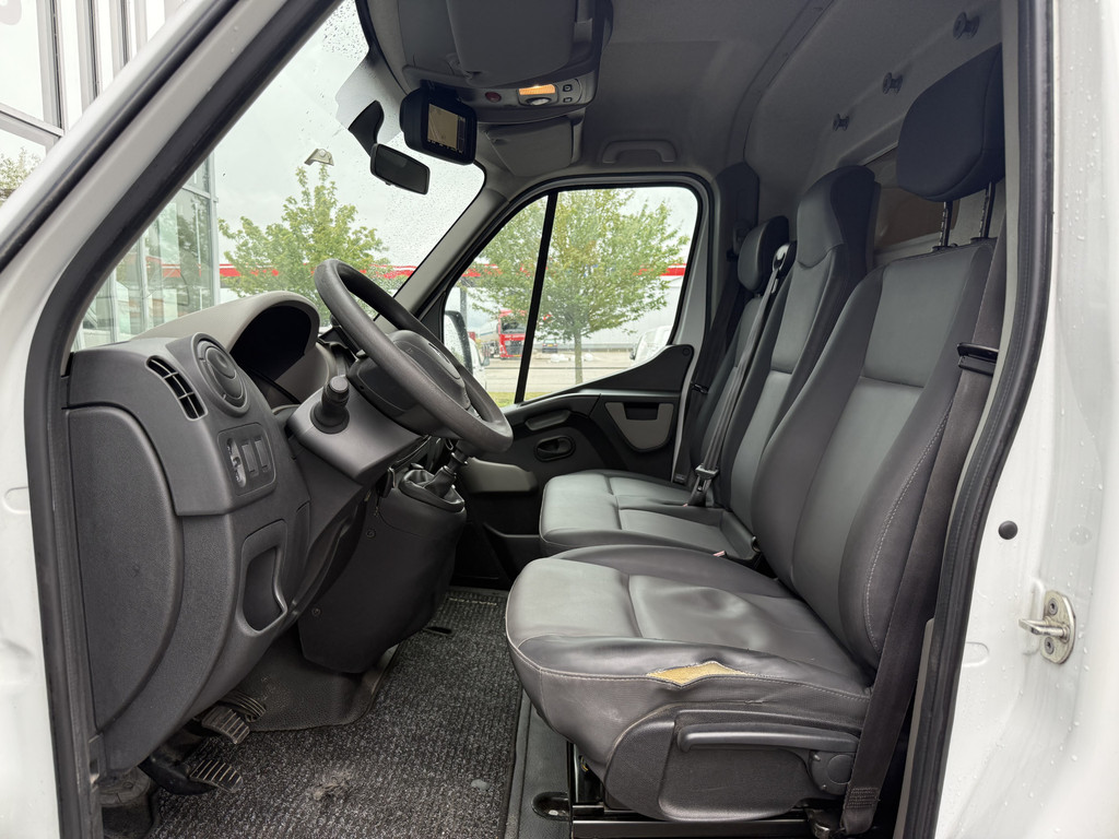 Renault Master T35 2.3 dCi L2H2 | NL-auto | 1e Eig | Navi | Cruisec. | Trekhaak 10