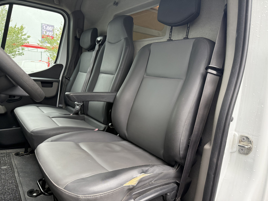 Renault Master T35 2.3 dCi L2H2 | NL-auto | 1e Eig | Navi | Cruisec. | Trekhaak 11