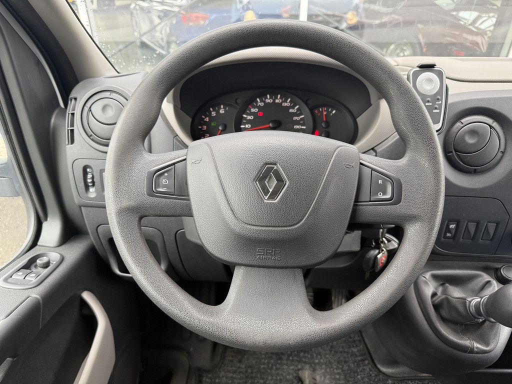 Renault Master T35 2.3 dCi L2H2 | NL-auto | 1e Eig | Navi | Cruisec. | Trekhaak 15