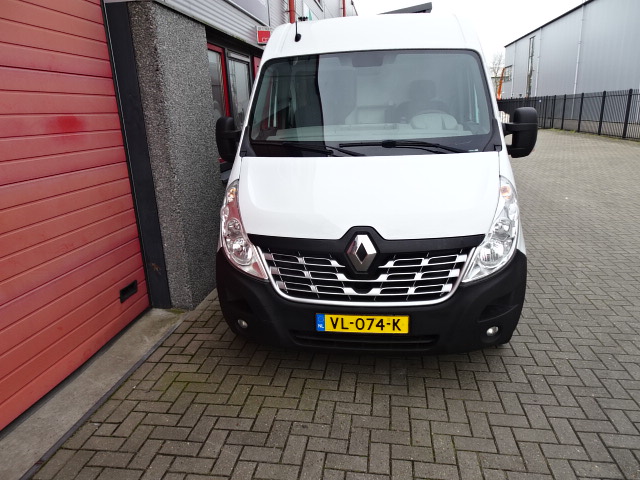 Renault Master T35 2.3 dCi L2H2 airco omvormer standkachel 14