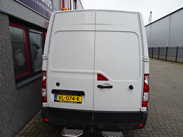 Renault Master T35 2.3 dCi L2H2 airco omvormer standkachel 16
