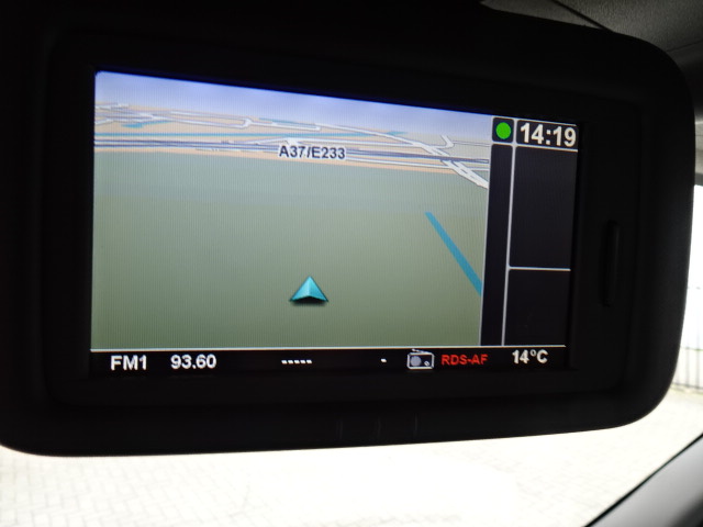 Renault Master T35 2.3 dCi L2H2 airco omvormer standkachel 8