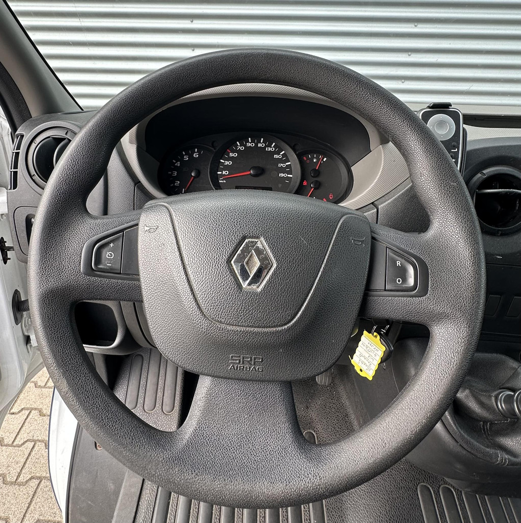 Renault Master T35 2.3 dCi L2H3 Airco|Navi|Trekhaak|Weining kms 11