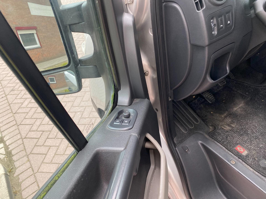 Renault Master T35 2.3 dCi L3 * Dubbellucht * Airco * Cruise Control * Euro5 * APK 18-7-2026 * Dubbele Schuifdeur * 2011 * 10