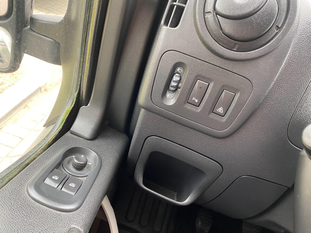 Renault Master T35 2.3 dCi L3 * Dubbellucht * Airco * Cruise Control * Euro5 * APK 18-7-2026 * Dubbele Schuifdeur * 2011 * 12