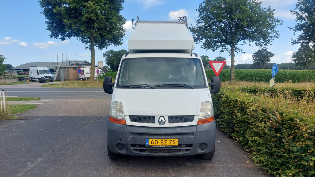 Renault Master T35 2.5dCi L2H1 BJ 2006 8