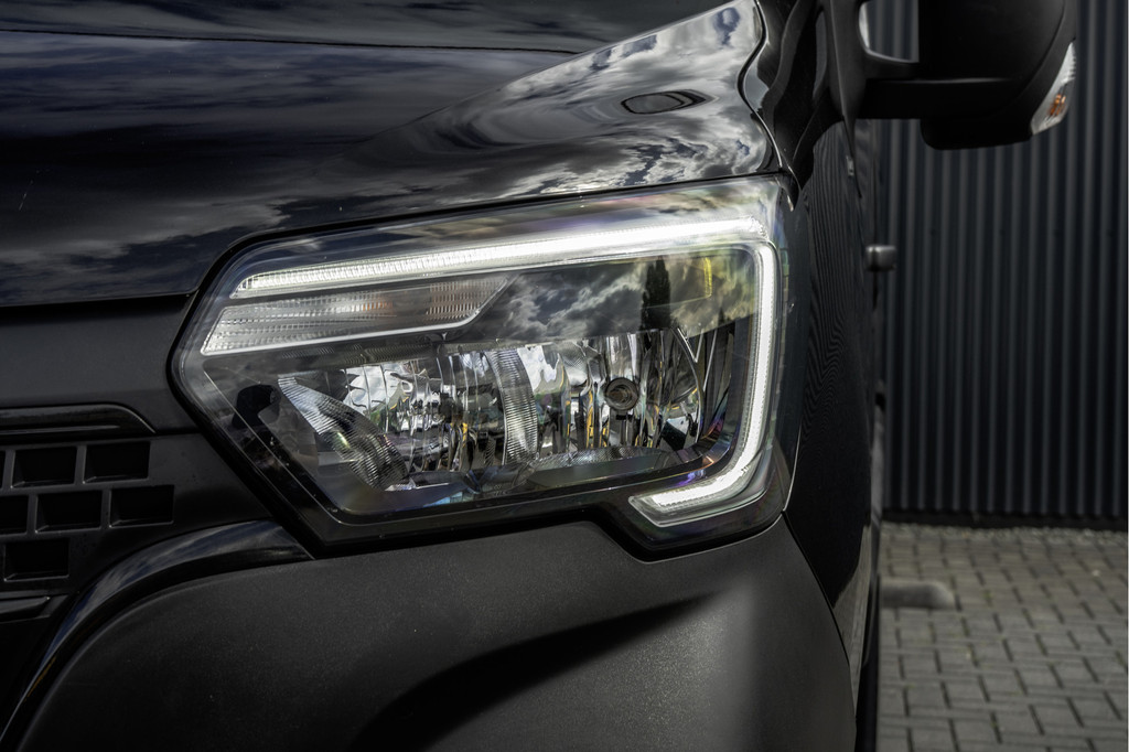 Renault Master T35 dCi 135 L2H2 | LED | Camera | Navi | Imperiaal | Ladder | Cruise | PDC | Euro 6 10