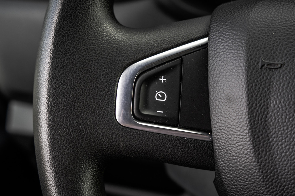 Renault Master T35 dCi 135 L2H2 | LED | Camera | Navi | Imperiaal | Ladder | Cruise | PDC | Euro 6 20