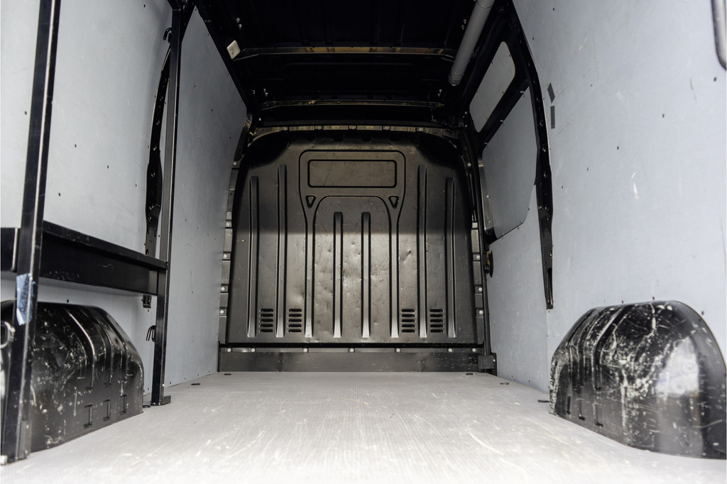 Renault Master T35 dCi 135 L2H2 | LED | Camera | Navi | Imperiaal | Ladder | Cruise | PDC | Euro 6 9