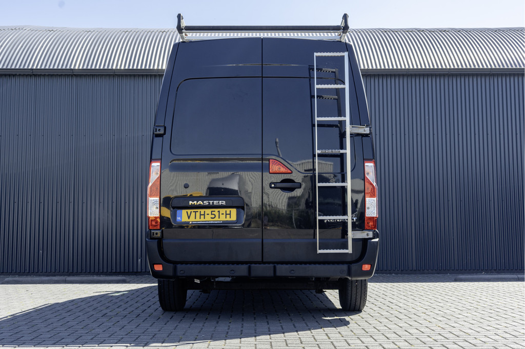Renault Master T35 dCi 135 | L2H2 | Navi | Imperiaal | Ladder | LED | PDC | Euro 6 8