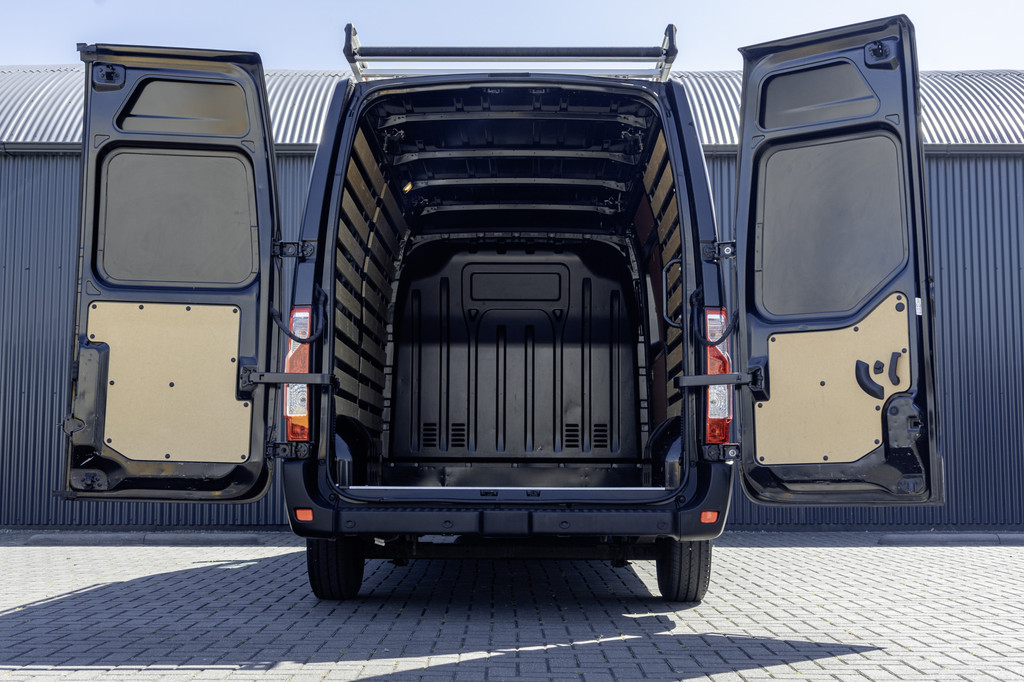 Renault Master T35 dCi 135 | L2H2 | Navi | Imperiaal | Ladder | LED | PDC | Euro 6 9