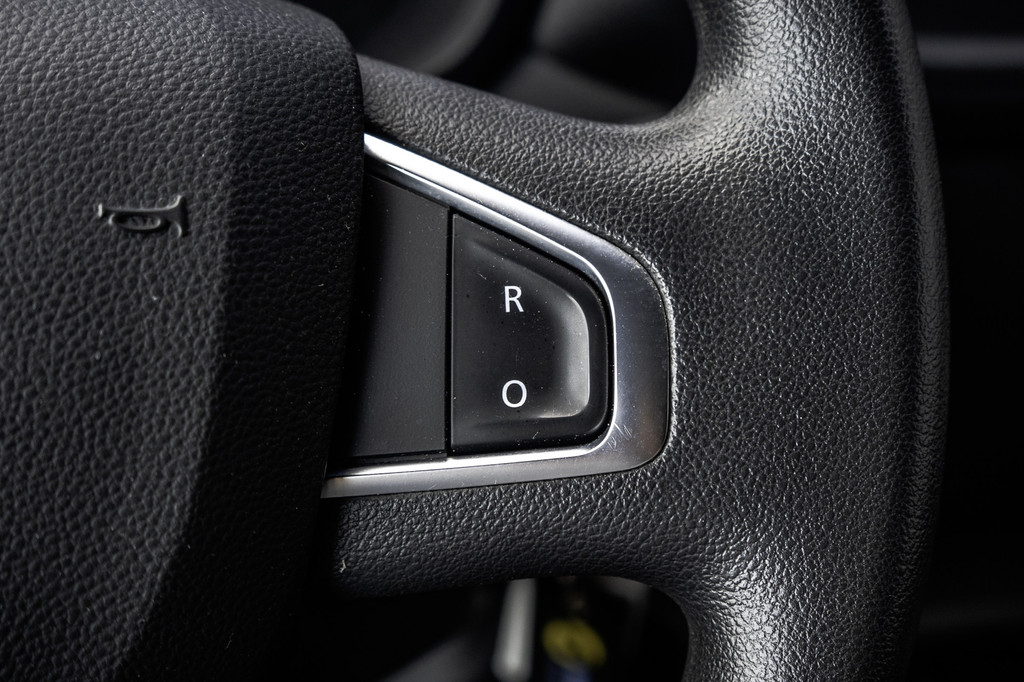 Renault Master T35 dCi 180PK | L3H2 | 3.5T Trekgewicht | Luchtvering | LED | Camera | Navi | Cruise | Airco| PDC | Euro 6 20