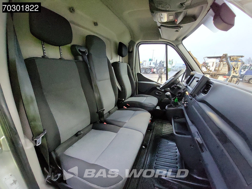 Renault Master 135PK L3H2 Trekhaak LED Navi Airco Cruise Camera Parkeersensoren v+a APK 03-2026 Euro6 L3 Airco Trekhaak Cruise control 12