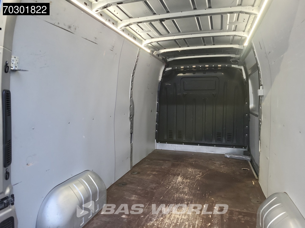 Renault Master 135PK L3H2 Trekhaak LED Navi Airco Cruise Camera Parkeersensoren v+a APK 03-2026 Euro6 L3 Airco Trekhaak Cruise control 8