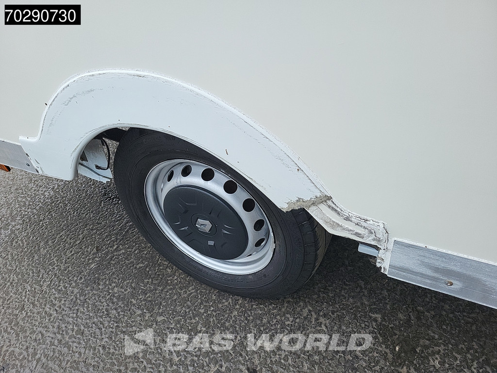 Renault Master 145PK Bakwagen Lowliner Achterdeuren Airco Cruise Euro6 Meubelbak Plancher Foodtruck Paardenwagen 17m3 Airco Cruise control 20