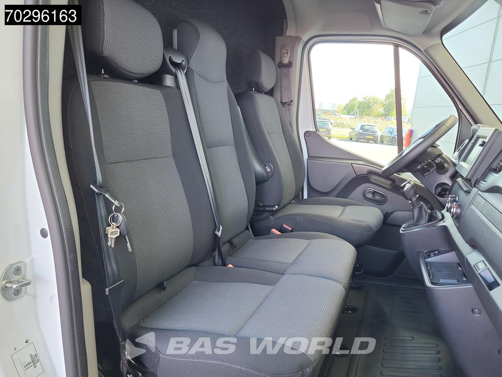 Renault Master 145PK Bakwagen Lowliner Navi LED Airco Cruise Camera Euro6 APK 01-2026 Meubelbak Koffer Verkoopwagen Foodtruck Paardenwagen 21m3 Airco Cruise control 10