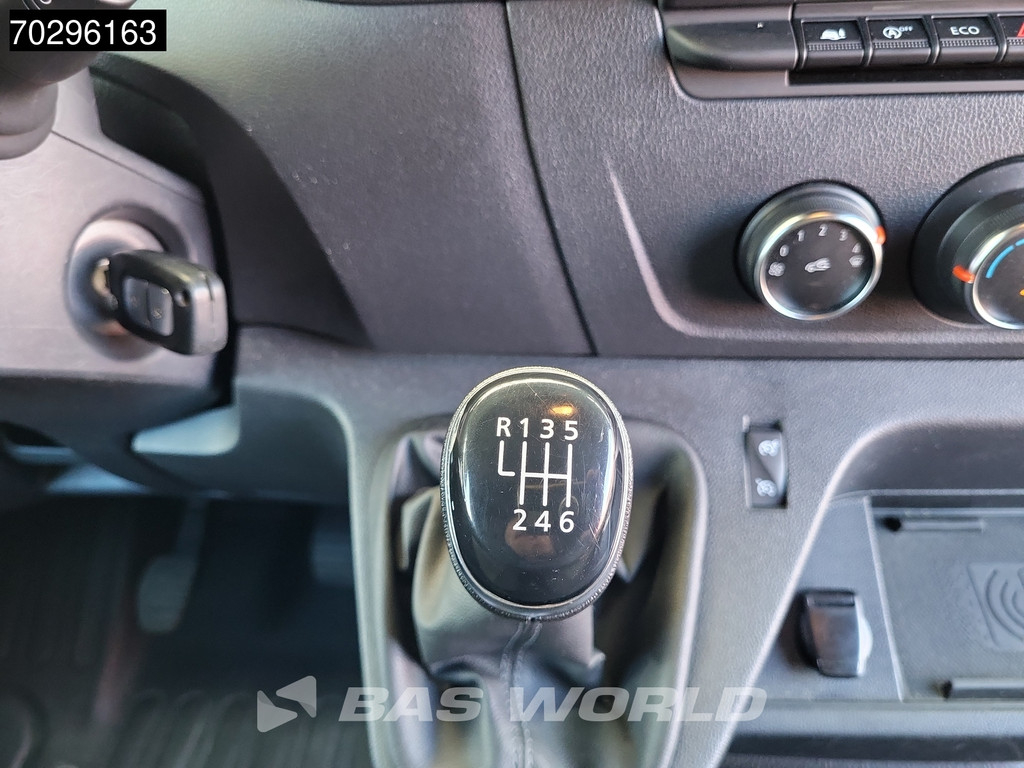 Renault Master 145PK Bakwagen Lowliner Navi LED Airco Cruise Camera Euro6 APK 01-2026 Meubelbak Koffer Verkoopwagen Foodtruck Paardenwagen 21m3 Airco Cruise control 14