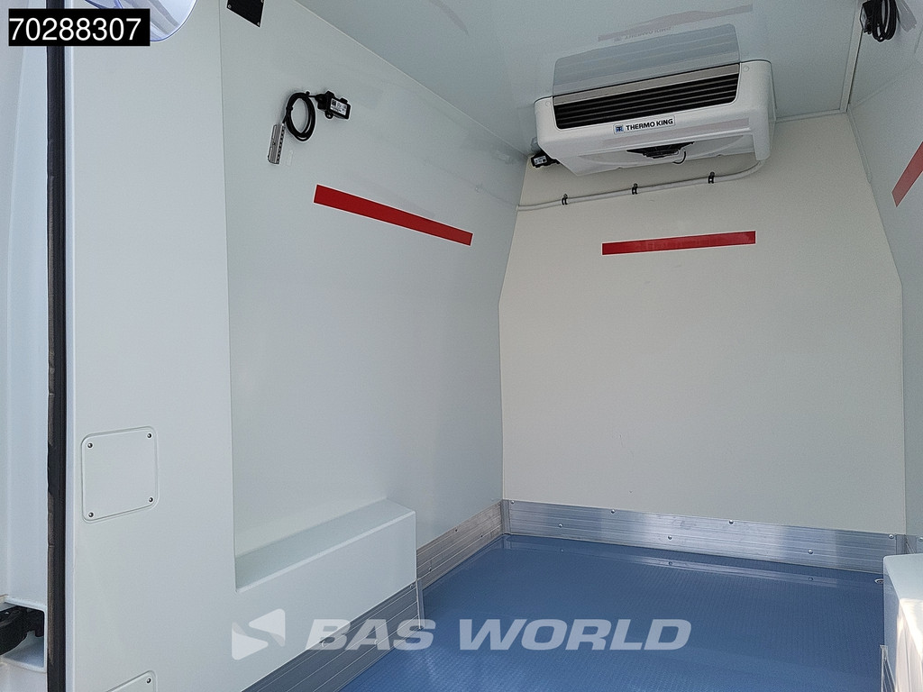 Renault Master 145PK Bi Temp Koelwagen Vriezer Thermo King V-300 Max SP 230v Stekker LED Airco Cruise Camera Euro6 Koel Koeler Kühl Kühler Vries Vriezer Kühlwagen Frigo 6m3 Airco Cruise control 12