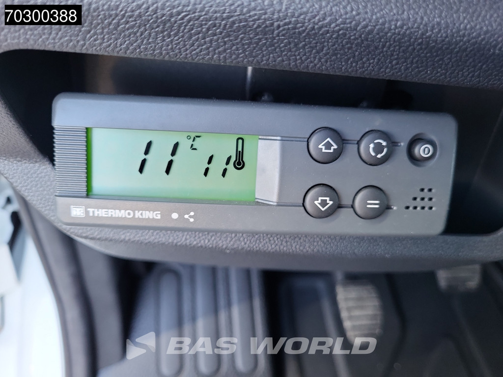 Renault Master 145PK Bi Temp Koelwagen Vriezer Thermo King V-300 Max SP 230v Stekker LED Airco Cruise Camera Euro6 Koel Koeler Kühl Kühler Vries Vriezer Kühlwagen Frigo Airco Cruise control 19