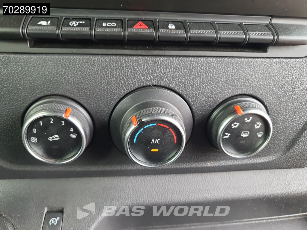 Renault Master 145PK Hoog Dak L4H3 LED Navi Airco Cruise Parkeersensoren Euro6 L4 16m3 Airco Cruise control 17