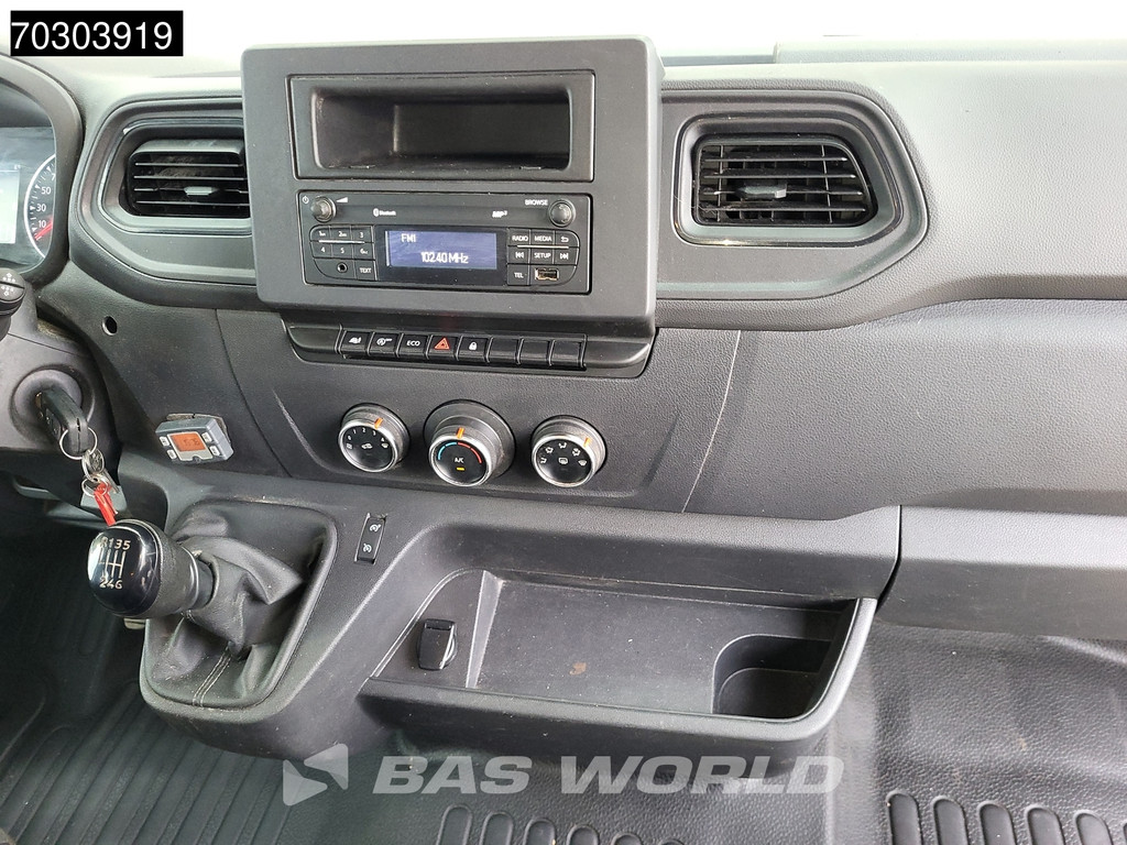 Renault Master 145PK Open Laadbak Dubbel Cabine 3,5t Trekhaak Dubbellucht LED Airco Cruise Standkachel APK 07-2026 Euro6 Pritsche Pickup Open Box Airco Trekhaak Cruise control 12