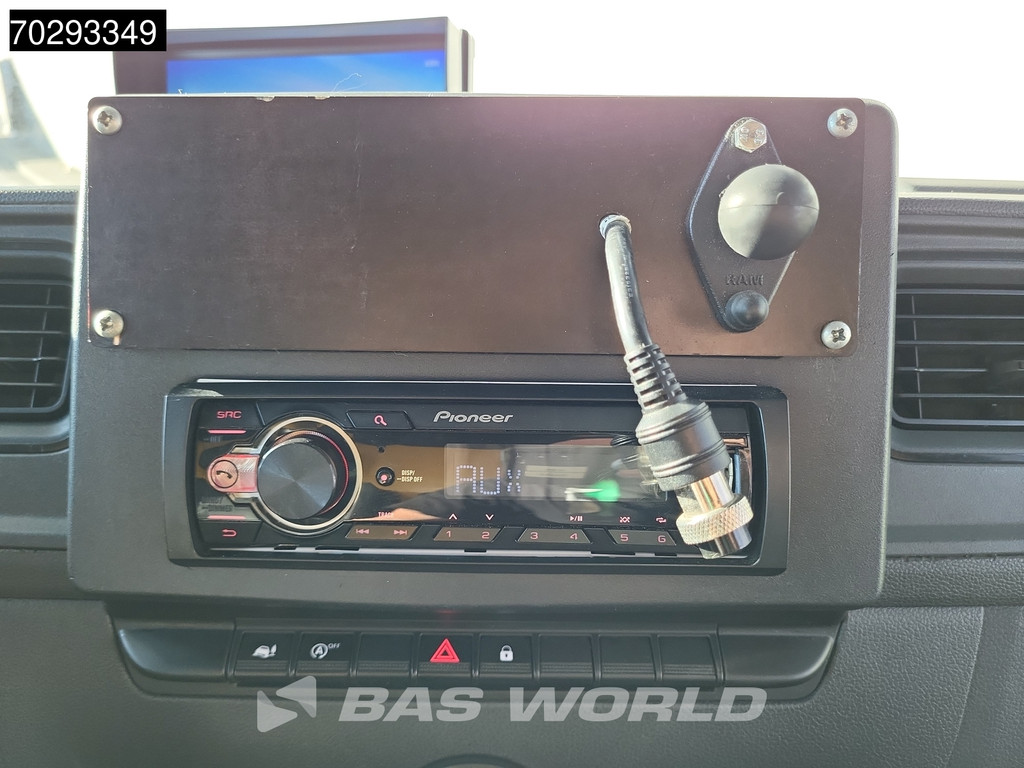 Renault Master 150PK Bakwagen Airco Cruise Luchtvering Meubelbak Plancher Verkoopwagen Foodtruck Paardenwagen 18m3 Airco Cruise control 11