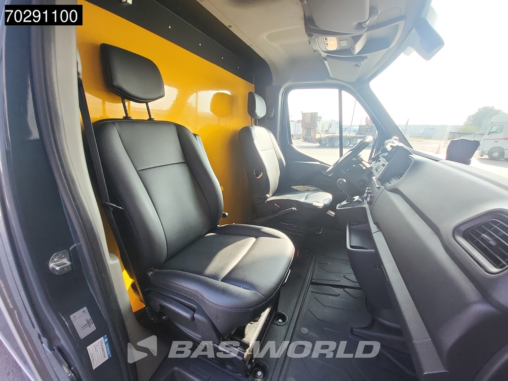 Renault Master 150PK Bakwagen Airco Cruise Luchtvering Meubelbak Plancher Verkoopwagen Foodtruck Paardenwagen 18m3 Airco Cruise control 12