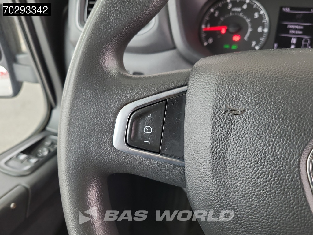 Renault Master 150PK Bakwagen Airco Cruise Luchtvering Meubelbak Plancher Verkoopwagen Foodtruck Paardenwagen 18m3 Airco Cruise control 16