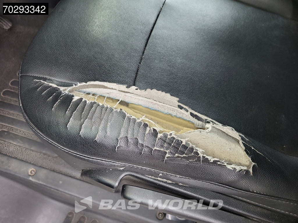 Renault Master 150PK Bakwagen Airco Cruise Luchtvering Meubelbak Plancher Verkoopwagen Foodtruck Paardenwagen 18m3 Airco Cruise control 19