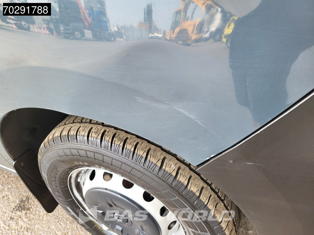 Renault Master 150PK Bakwagen Airco Cruise Luchtvering Meubelbak Plancher Verkoopwagen Foodtruck Paardenwagen 18m3 Airco Cruise control 20