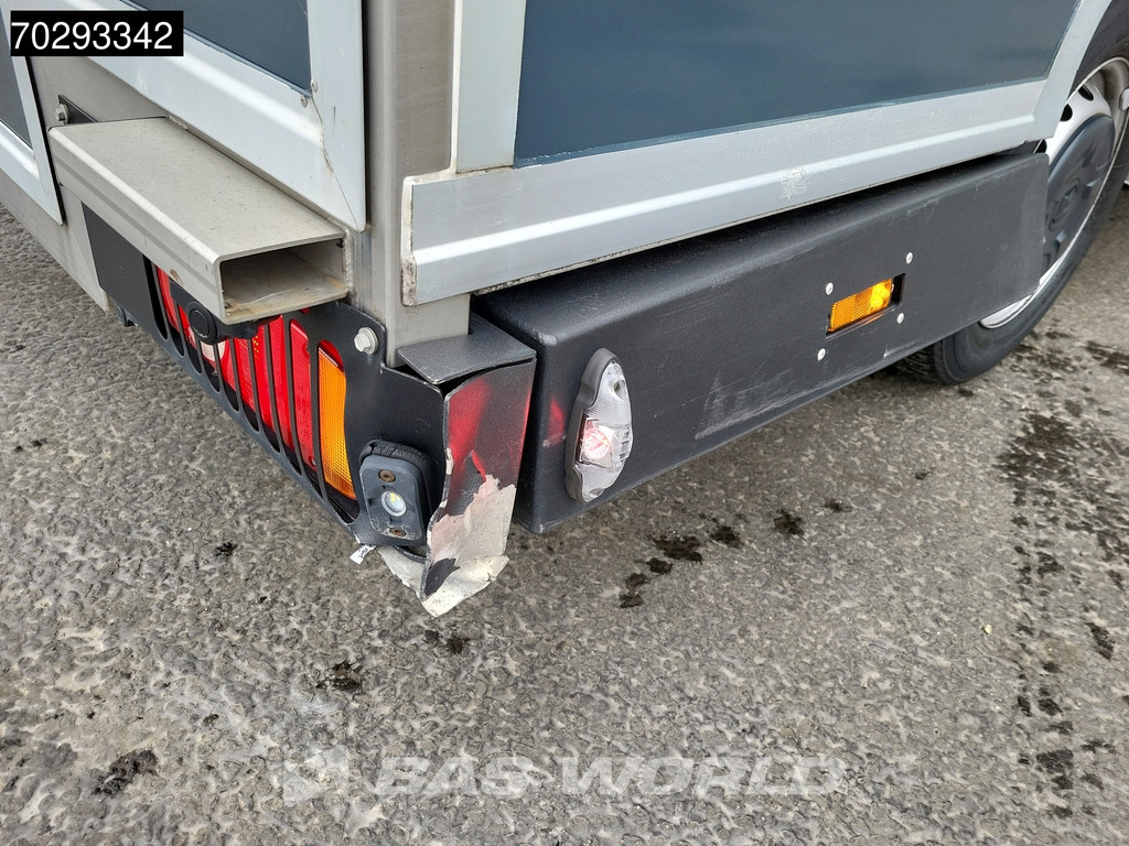 Renault Master 150PK Bakwagen Airco Cruise Luchtvering Meubelbak Plancher Verkoopwagen Foodtruck Paardenwagen 18m3 Airco Cruise control 20