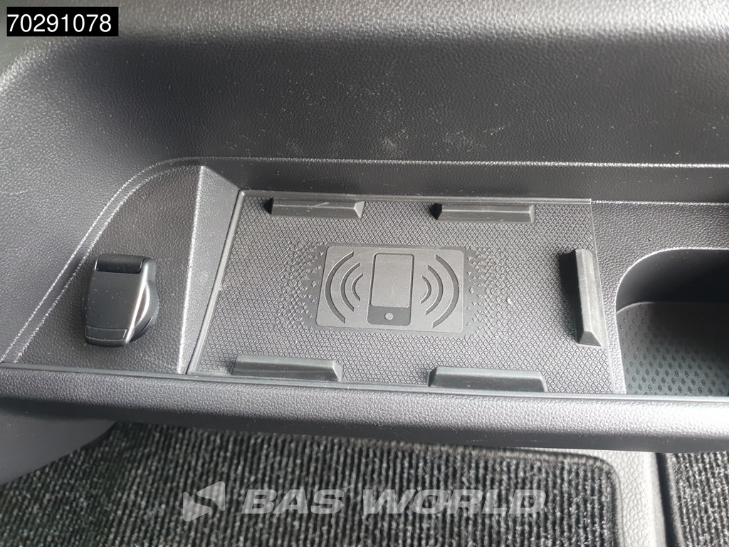 Renault Master 150PK L3H2 Oprijplaat Trekhaak Navi Camera Airco Cruise APK 03-2026 12m3 Airco Trekhaak Cruise control 18