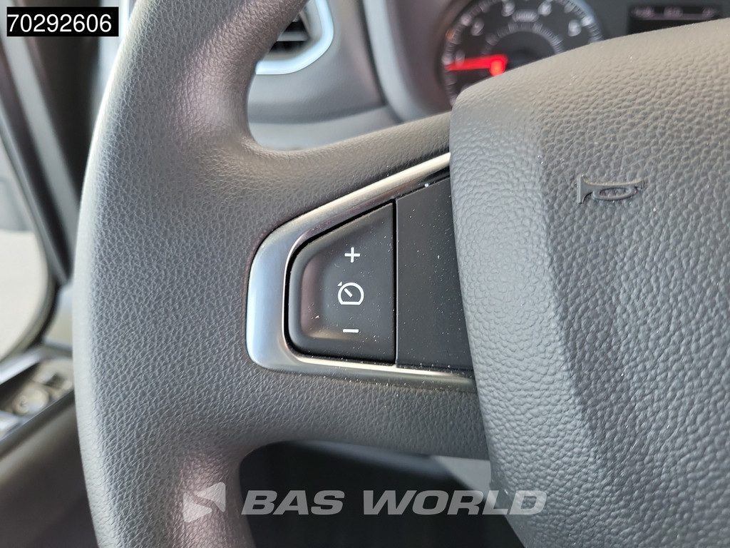 Renault Master 165PK Koelwagen Laadklep Bakwagen Gekoeld Thermo King C-250 LED Airco Cruise Euro6 Meubelbak Koffer Koel Koeler Kühler Kühl Kühlkoffer Kühlwagen 23m3 Airco Cruise control 18