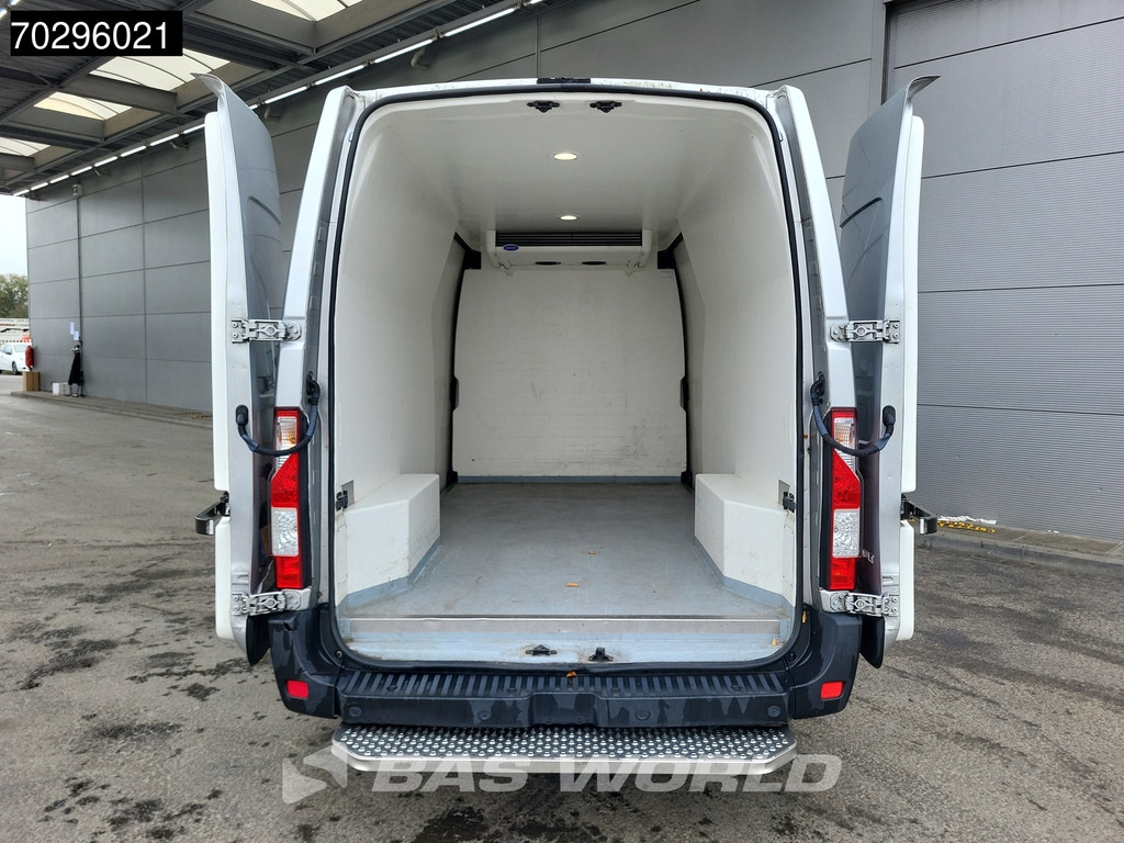 Renault Master 180PK Koelwagen 2x Schuifdeur Carrier Navi LED Airco Cruise Camera Parkeersensoren APK 07-2026 Euro6 Koel Koeler Koelwagen Kühl Kühler Kühlwagen Airco Cruise control 7