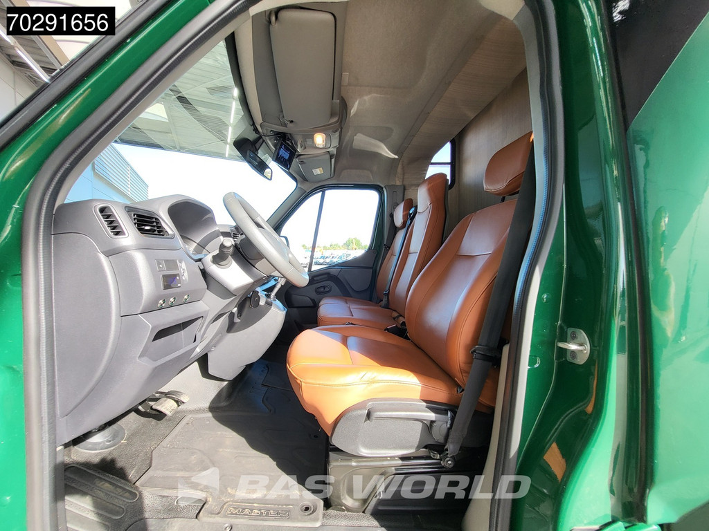Renault Master 180PK Paardenwagen Hengstenuitvoering Automaat 180PK Trekhaak LED Airco Cruise Camera Euro6 Horsetruck Horse Airco Trekhaak Cruise control 14