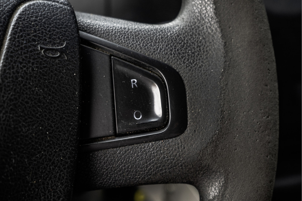 Renault Master 2.3 dCi Eco | Bakwagen met Laadklep | Cruise | Sidebars 16