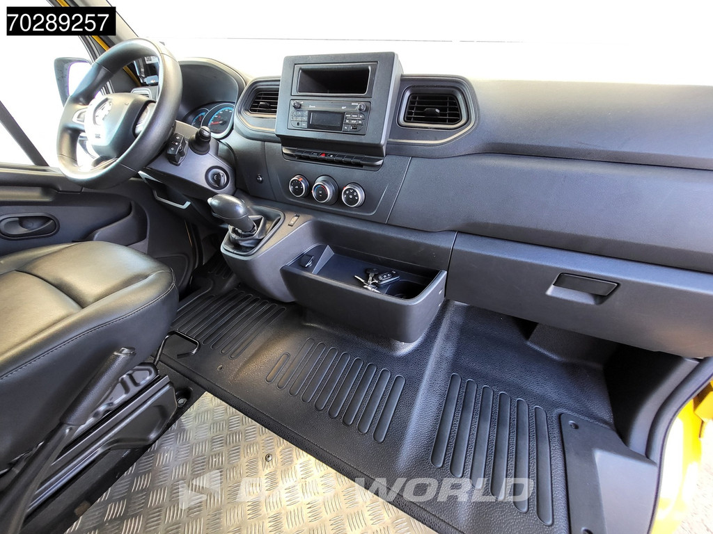 Renault Master Z.E. 77PK Z.E. 77PK Elektrisch 33kWh WLTP 120km L2H2 L2 E-Tech Camera Airco Cruise 10m3 Airco Cruise control 11