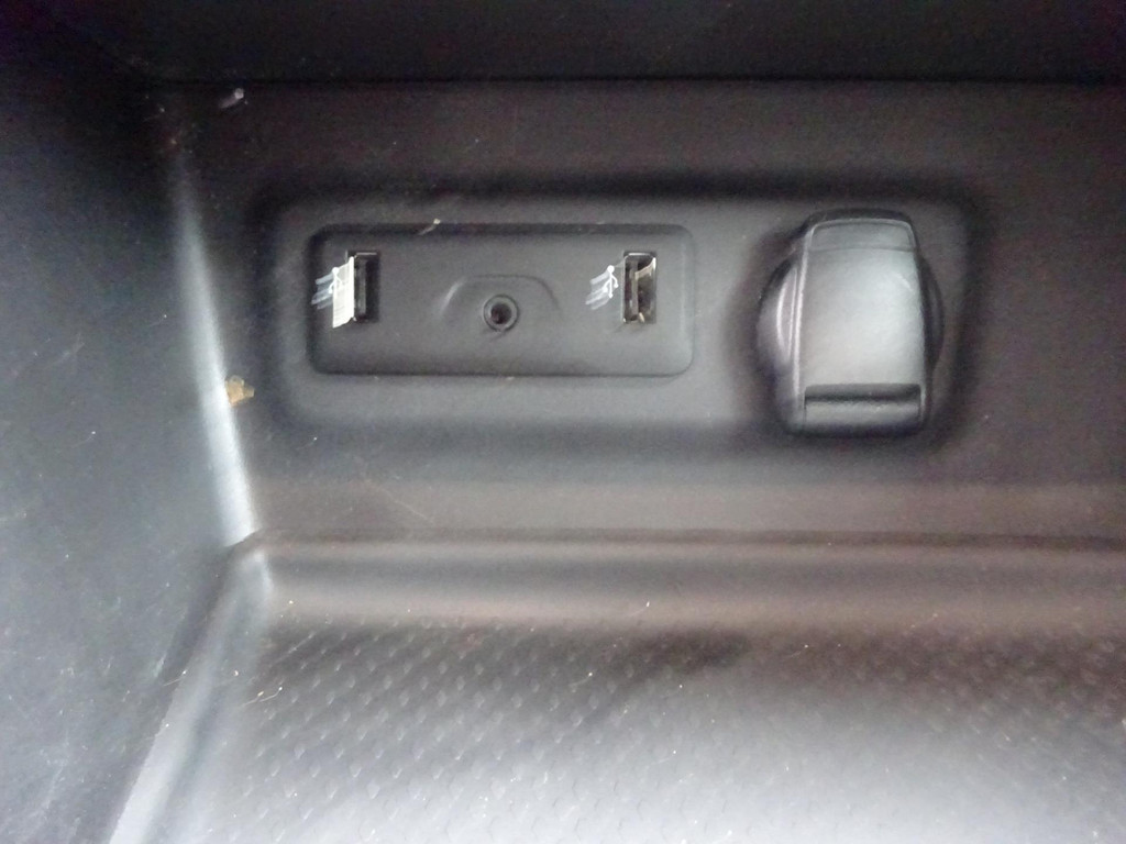 Renault Mégane 1.5 DCI VAN Energy 110 PK NAVI CRUISE PDC 16