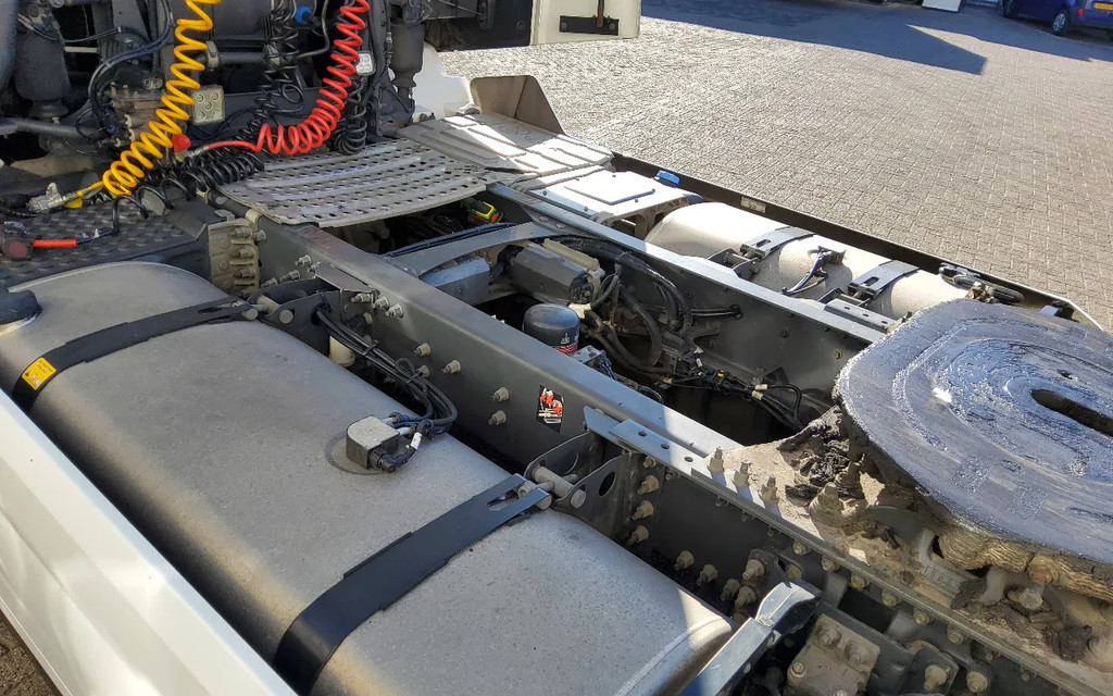 Renault T 440 HIGH 4x2 13 LITER - EURO 6 - 30-BKV-8 - VF610A369JD013245 12