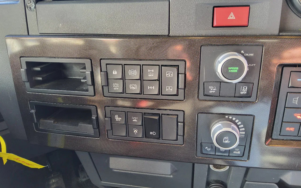 Renault T 440 HIGH 4x2 13 LITER - EURO 6 - 30-BKV-8 - VF610A369JD013245 19