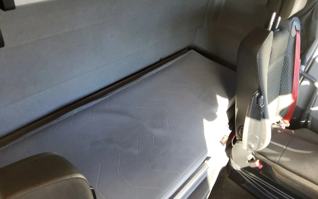 Renault T 440 HIGH 4x2 13 LITER - EURO 6 - 30-BKV-8 - VF610A369JD013245 21