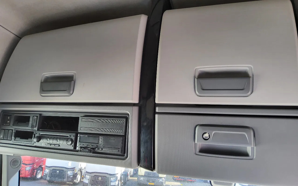 Renault T 460 4x2 SLEEPERCAB- EURO 6 - 42-BZK-5 17