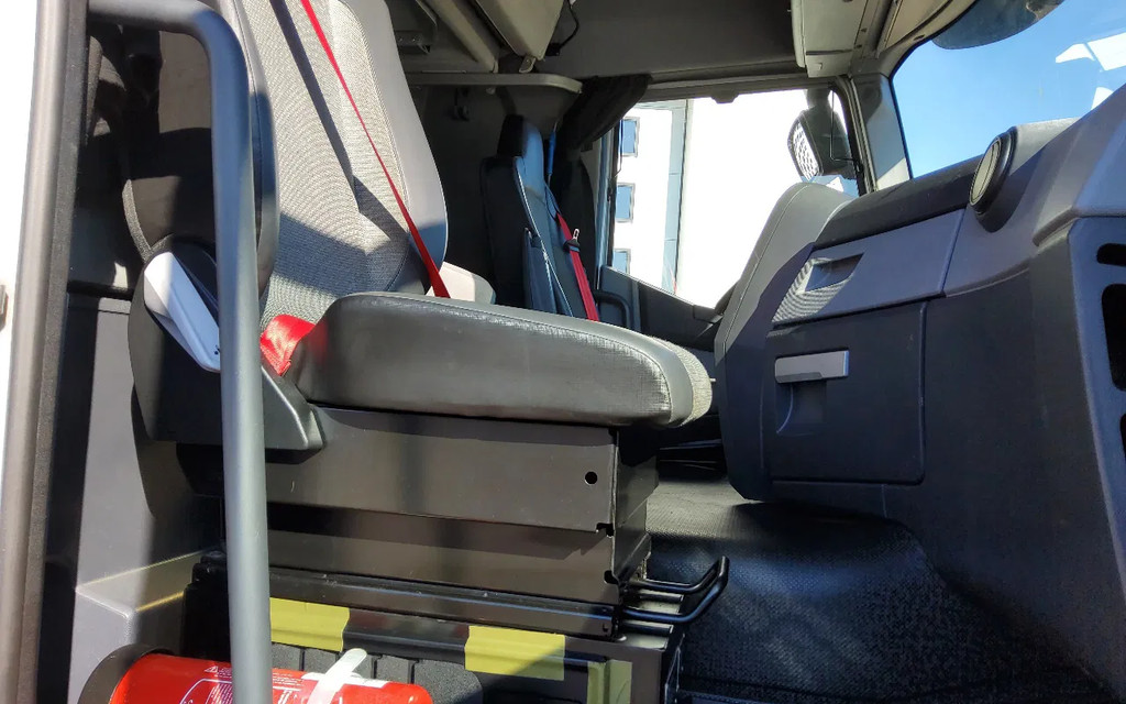 Renault T 460 4x2 SLEEPERCAB- EURO 6 - 42-BZK-5 18