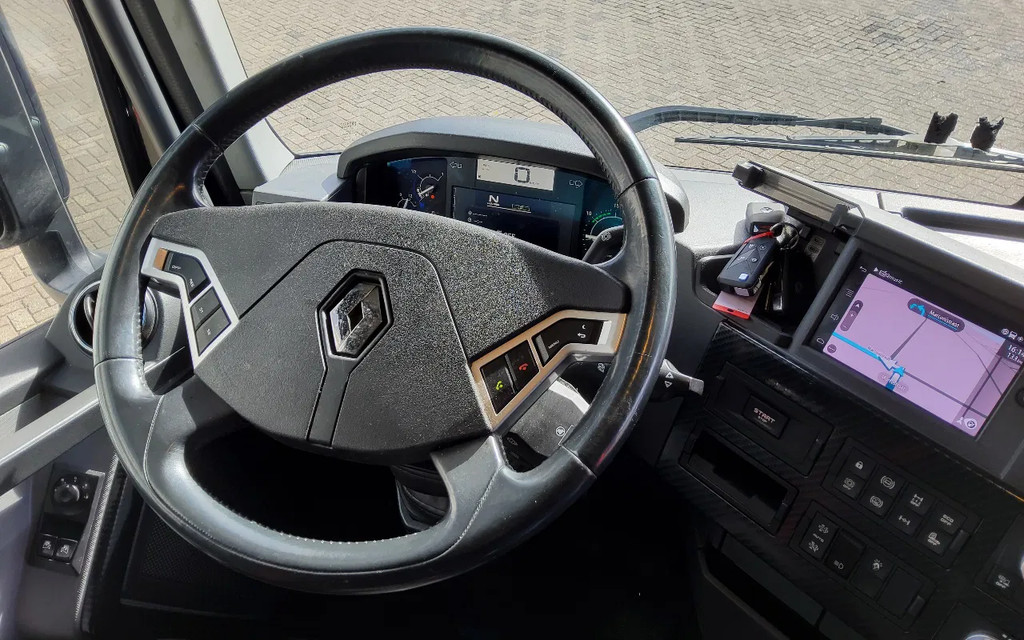 Renault T HIGH 480 SLEEPER 4x2 480 PK ZWART - EURO 6 - 25-BSP-8 - LUCHTGEVEERDE VOORAS 16