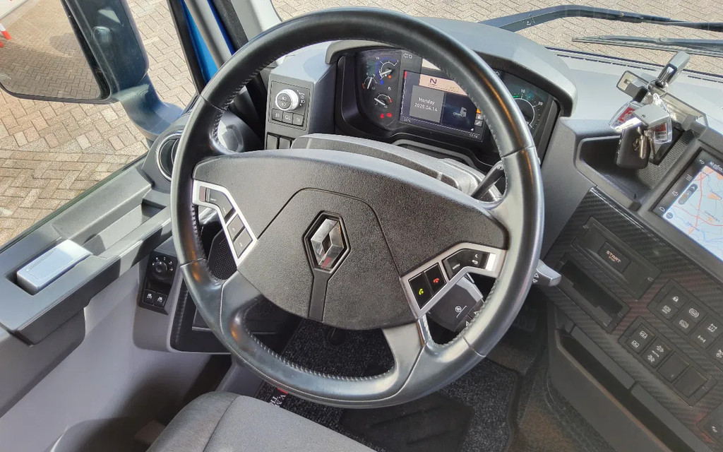 Renault T HIGH 520 SLEEPER 4x2 - 13 LITER - EURO 6 - VF610A364ND030945 13