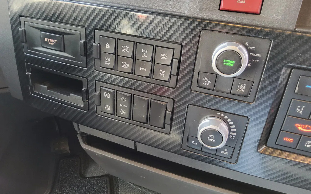 Renault T HIGH 520 SLEEPER 4x2 - 13 LITER - EURO 6 - VF610A364ND030945 15