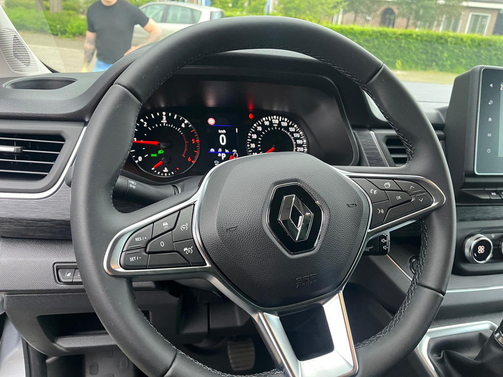 Renault TRAFIC 2.0 DCI EDC 170 PK AUT T29 L2H1 Extra DC SPORT 11