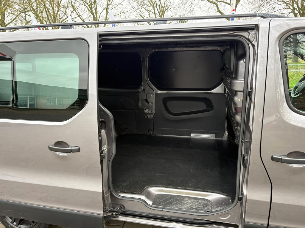 Renault TRAFIC 2.0 dCi 145PK L2H1|EURO6|AUTOMAAT|airco|cruise|achteruitrijcamera|LED|trekhaak|drie zitplaatsen|elektrisch pakket 11