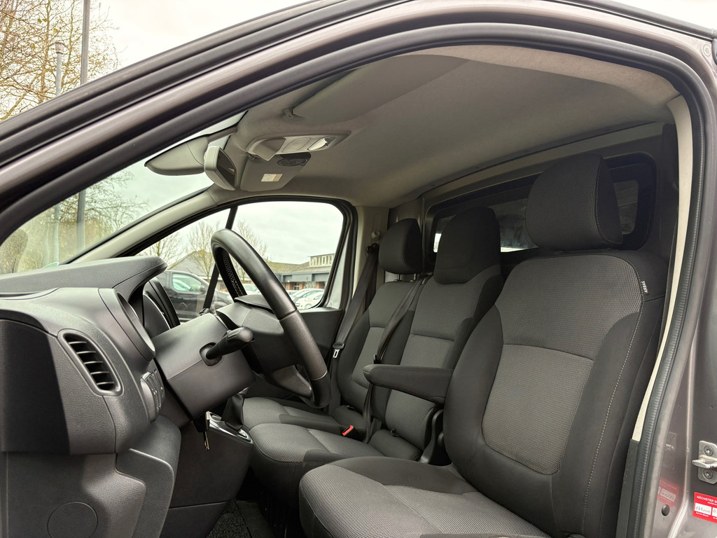 Renault TRAFIC 2.0 dCi 145PK L2H1|EURO6|AUTOMAAT|airco|cruise|achteruitrijcamera|LED|trekhaak|drie zitplaatsen|elektrisch pakket 13