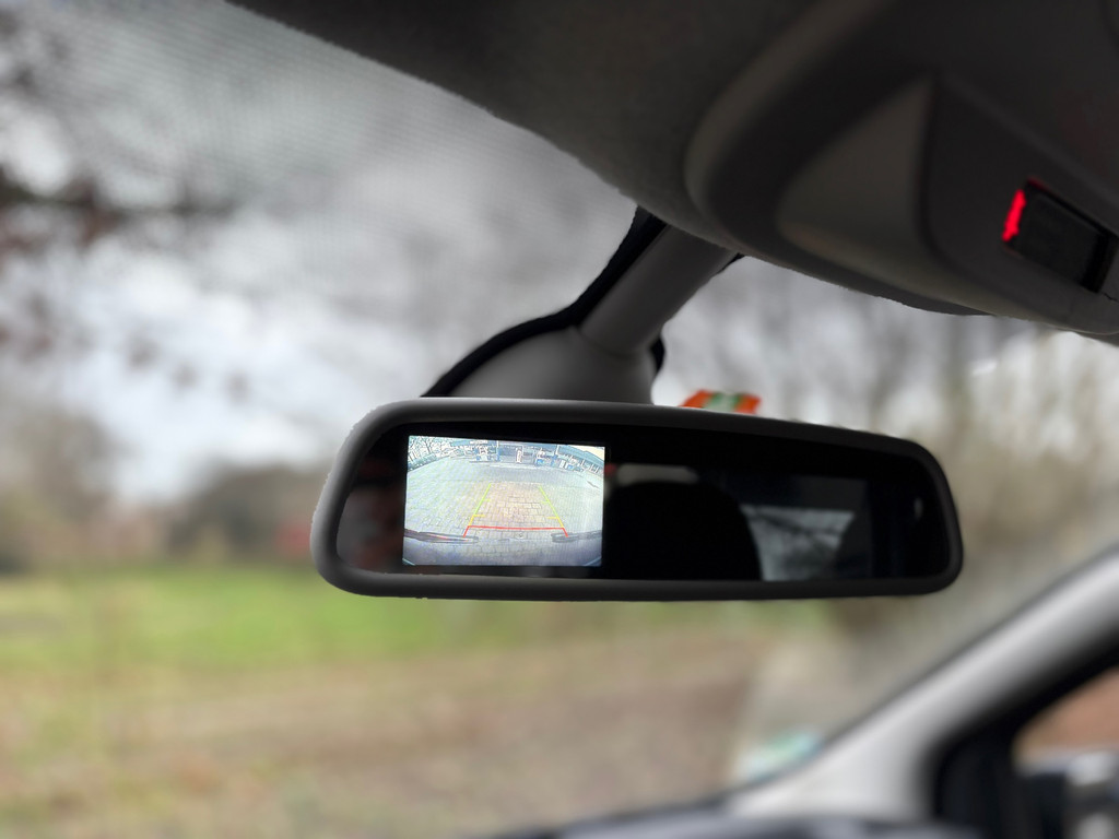 Renault TRAFIC 2.0 dCi 145PK L2H1|EURO6|AUTOMAAT|airco|cruise|achteruitrijcamera|LED|trekhaak|drie zitplaatsen|elektrisch pakket 16